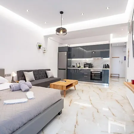 Amerikis Square 4 Persons Studio By Mps Apartment *