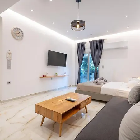 Amerikis Square 4 Persons Studio By Mps Apartment *